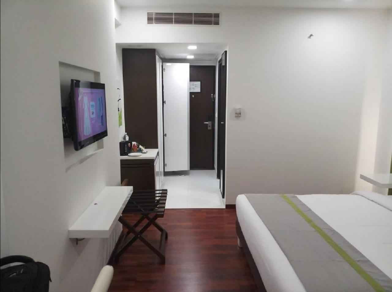 Lemon Tree Hotel, Banjara Hills, Haidarábád Kültér fotó